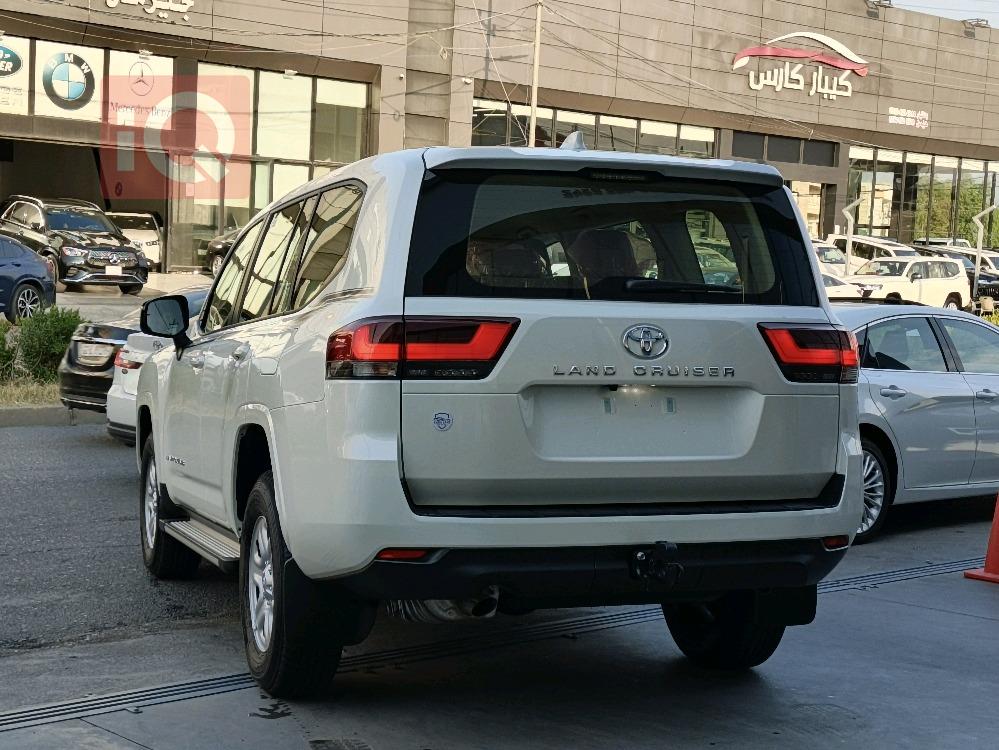 تويوتا لاندكروزر